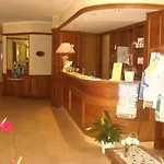 Valentino Hotel 3*