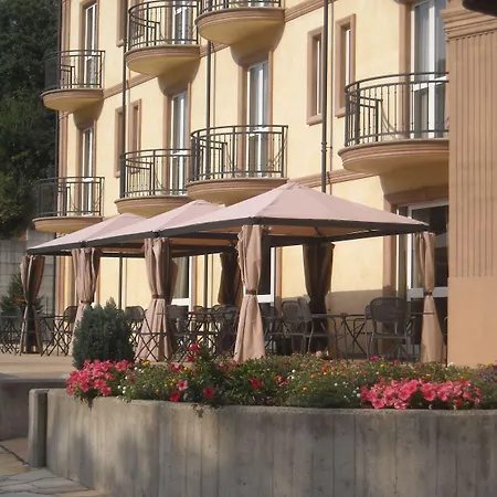 Szálloda Valentino Acqui Terme