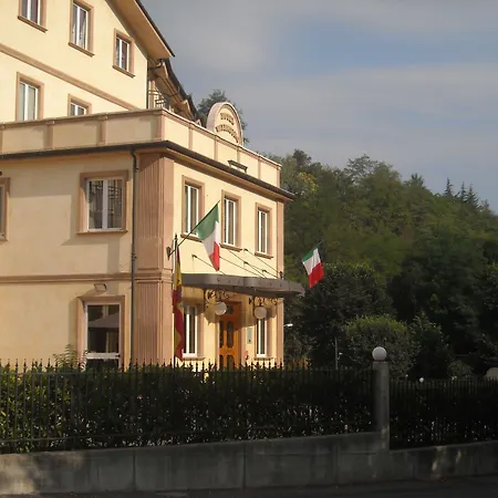 Valentino Szálloda Acqui Terme