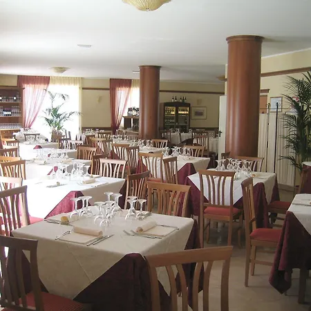 Valentino Szálloda Acqui Terme